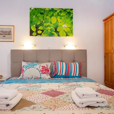 Emilia's House * אסטריס