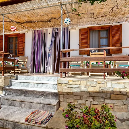 Emilia's House *